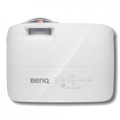 BenQ MX808ST