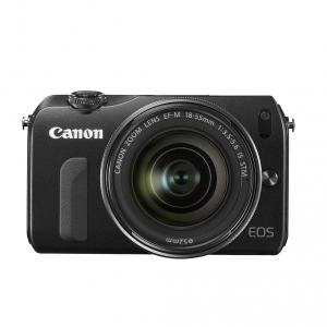 Canon EOS M Black + 18-55mm IS STM + 22mm STM + Speedlite 90EX + EF-M auf EF Adapter