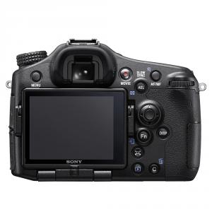 Sony ILCA-77M2Q + 16-50mm lens